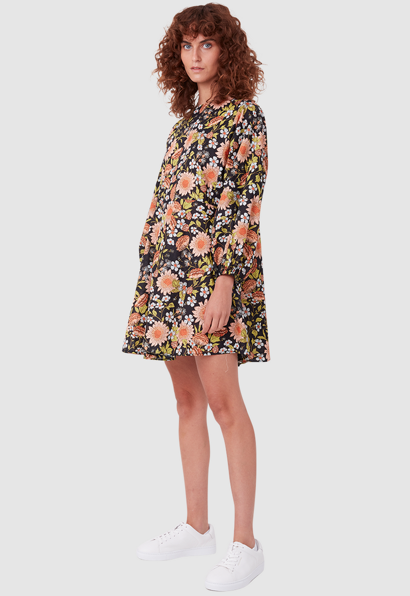 FLOAT AWAY SMOCK DRESS FLORAL PRINT BLACK
