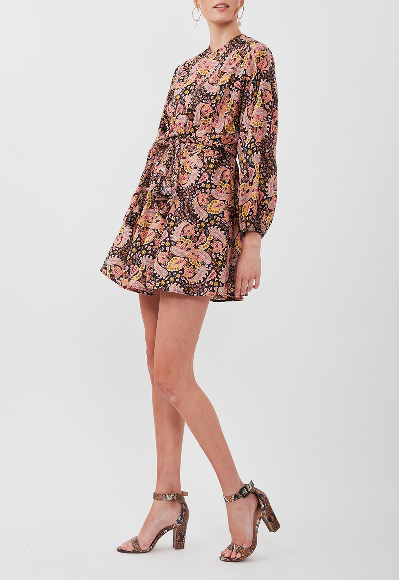 FLOAT AWAY MINI DRESS BLACK PINK